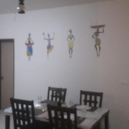 Royal Service Apatment Pimpri-Chinchwad Екстер'єр фото